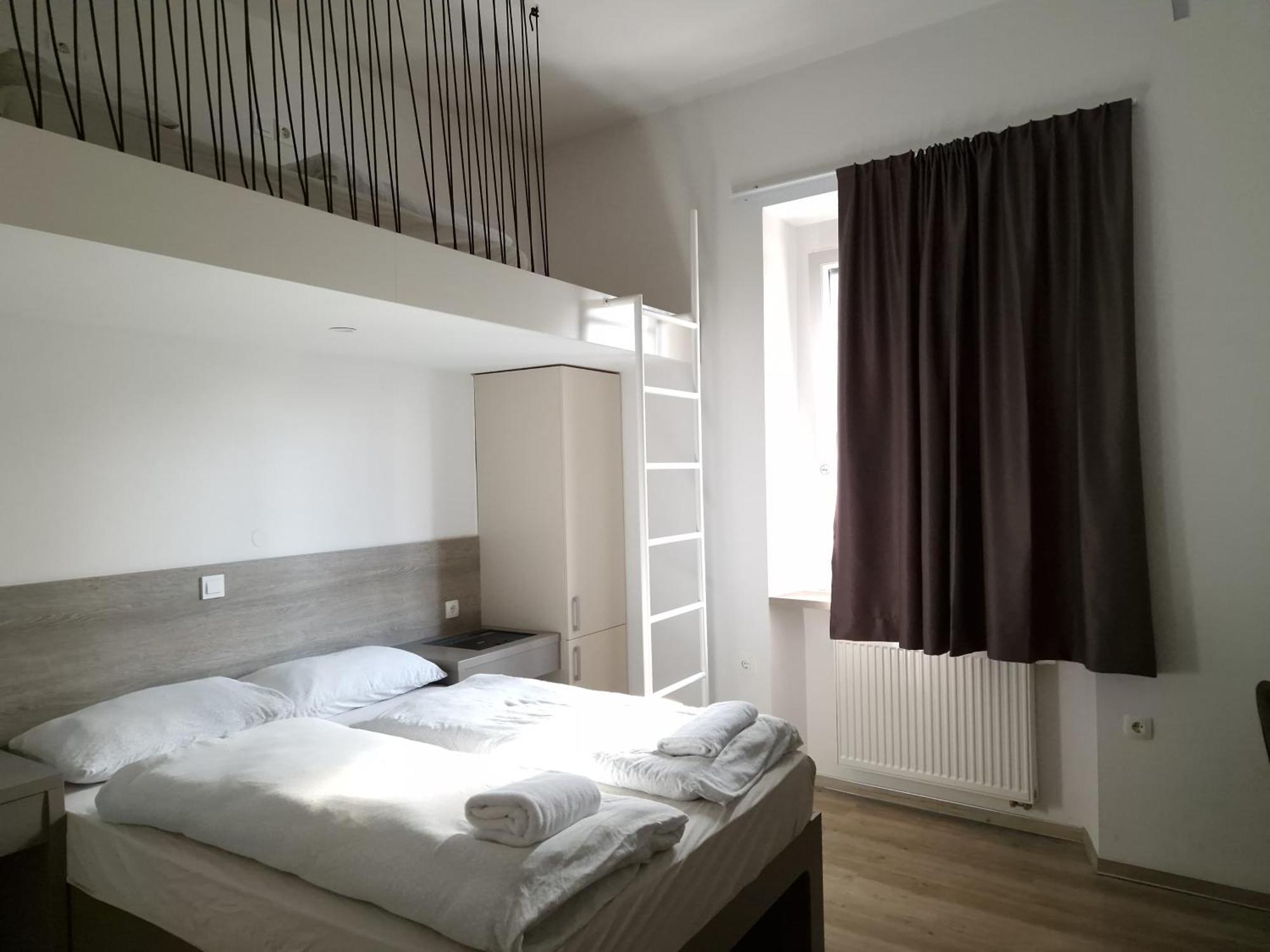 Rooms Ambrozic Ljubljana Buitenkant foto