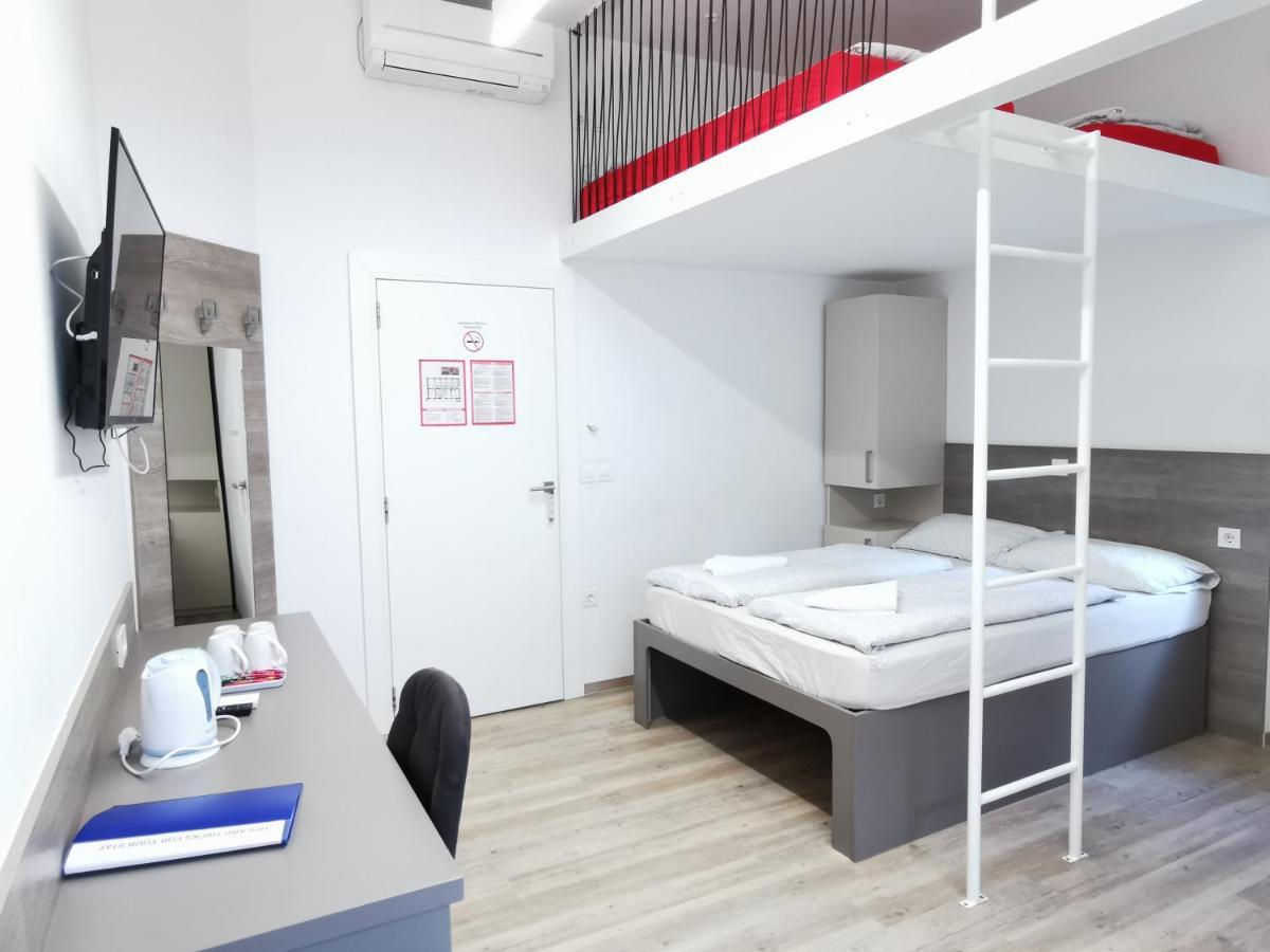 Rooms Ambrozic Ljubljana Buitenkant foto